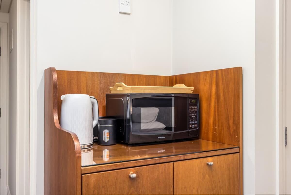 Highrise Studio Apartment W/ Ac, Pool & Gym In Auckland Cbd Luaran gambar