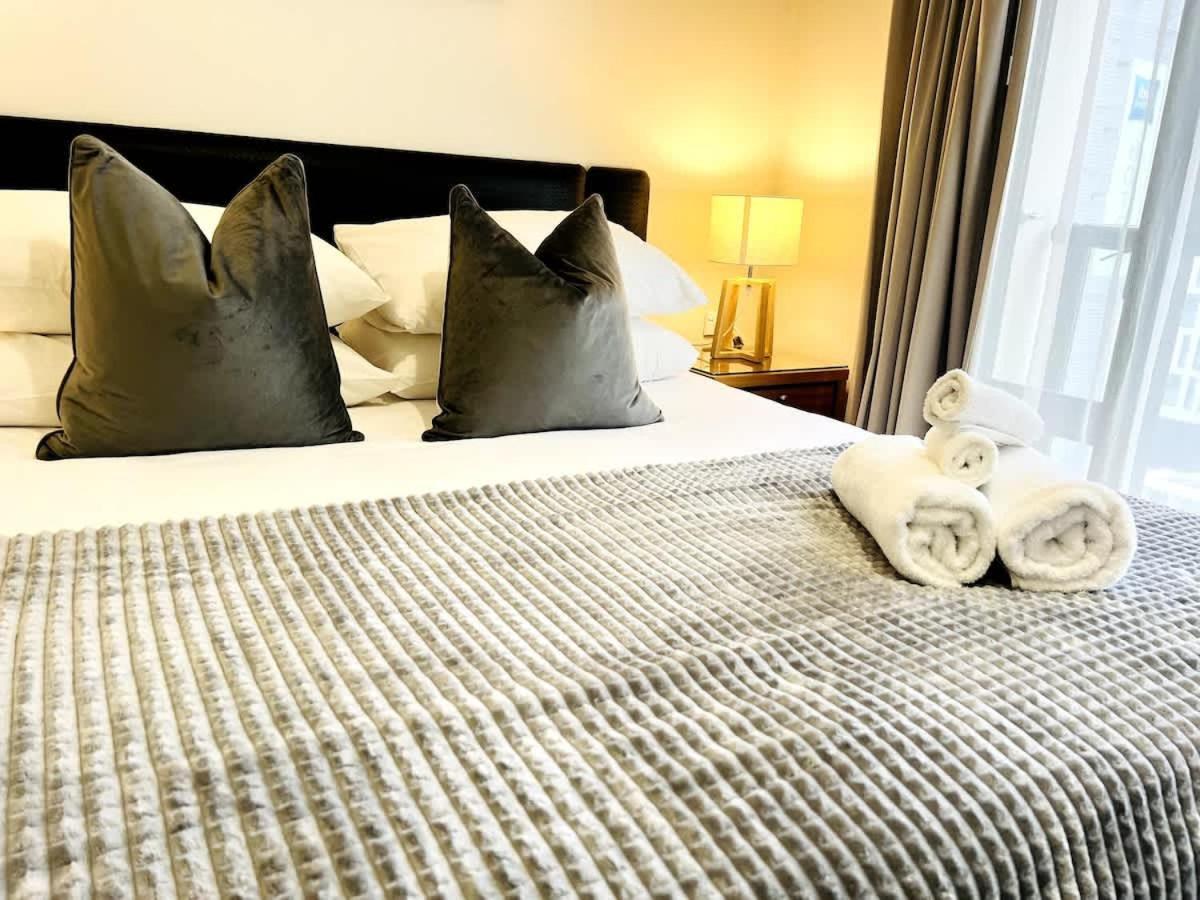 Highrise Studio Apartment W/ Ac, Pool & Gym In Auckland Cbd Luaran gambar
